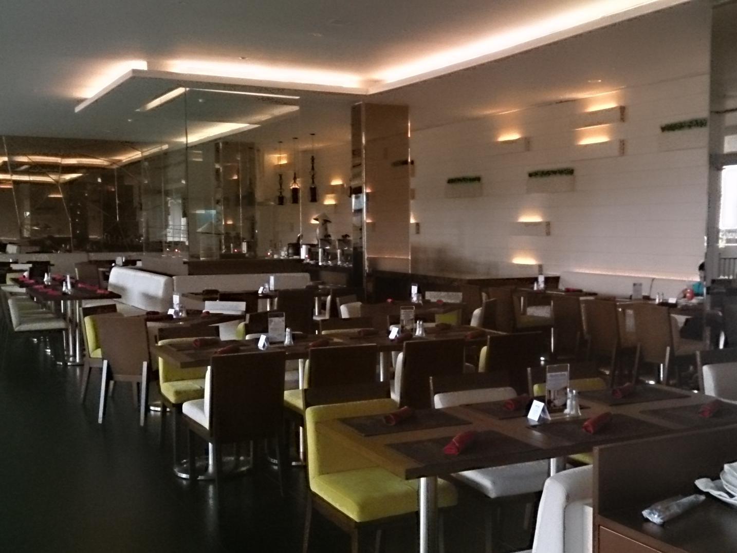 Hotel Grand Zuri Muara Enim Экстерьер фото