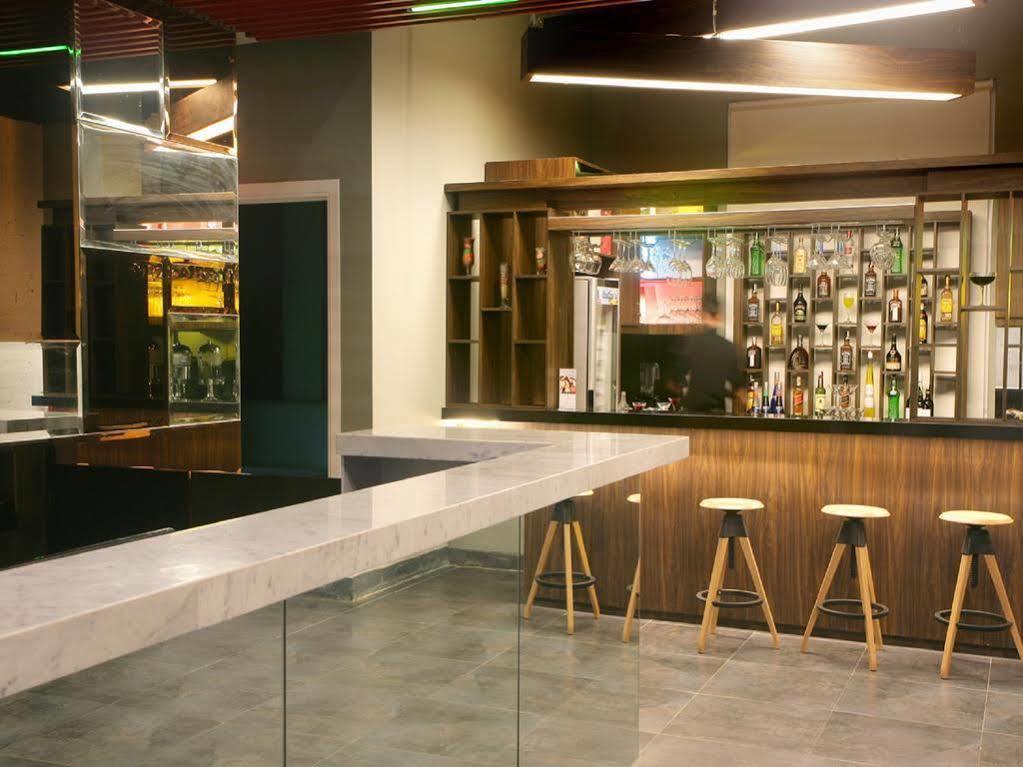 Hotel Grand Zuri Muara Enim Экстерьер фото